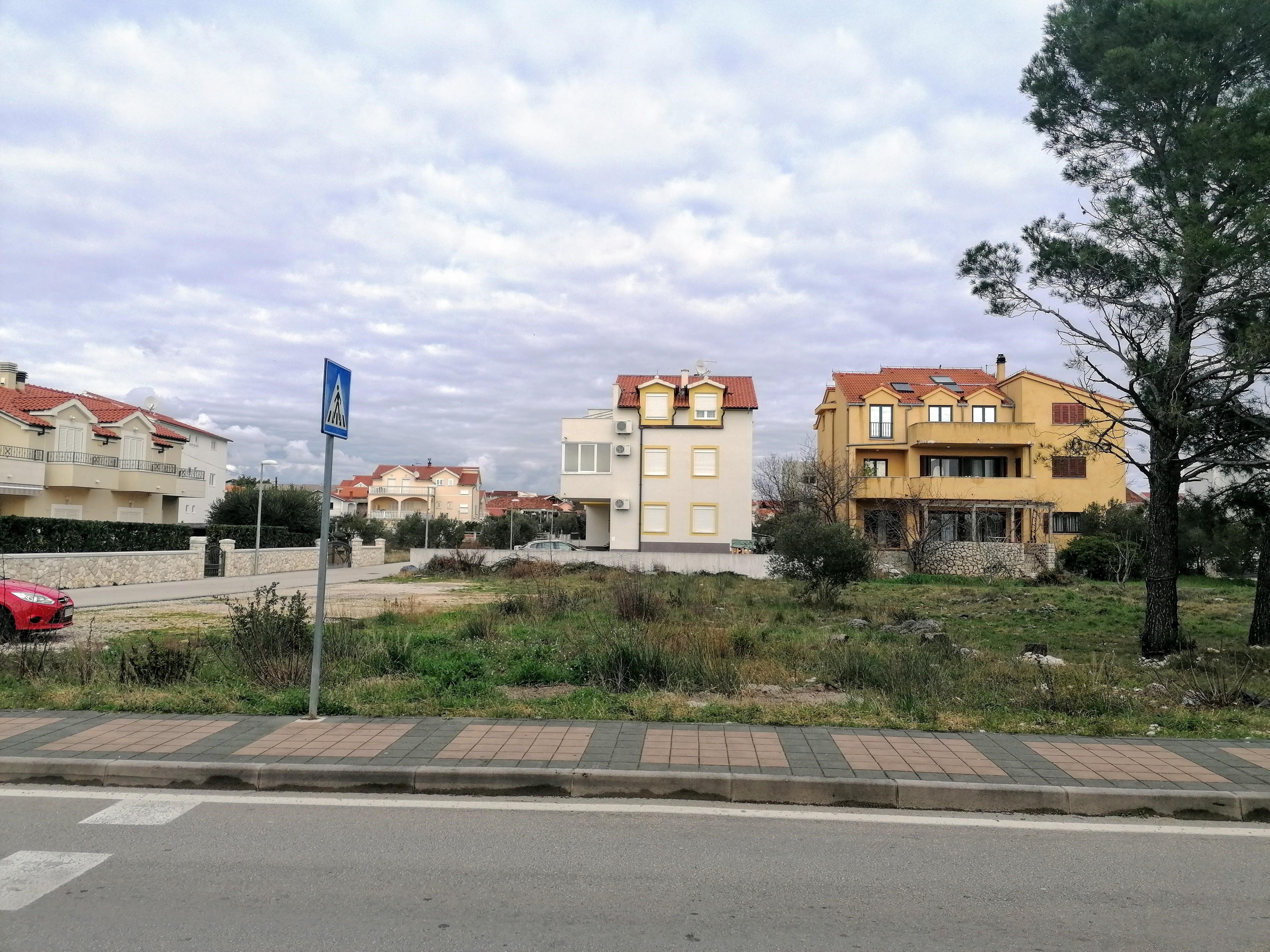Građevinsko zemljište na atraktivnoj lokaciji
